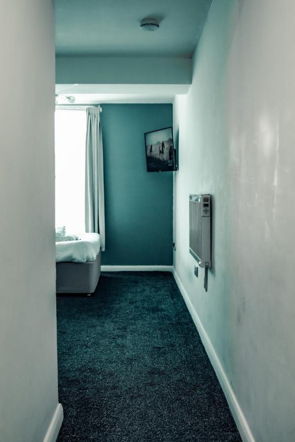Dealhouse Apartments 10 ฮัดเดอร์สฟิลด์ ภายนอก รูปภาพ