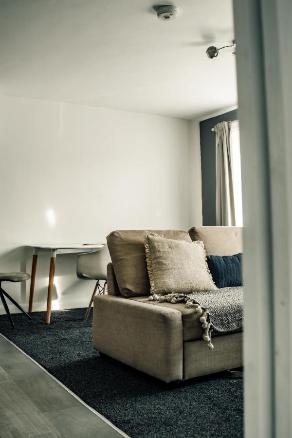 Dealhouse Apartments 10 ฮัดเดอร์สฟิลด์ ภายนอก รูปภาพ